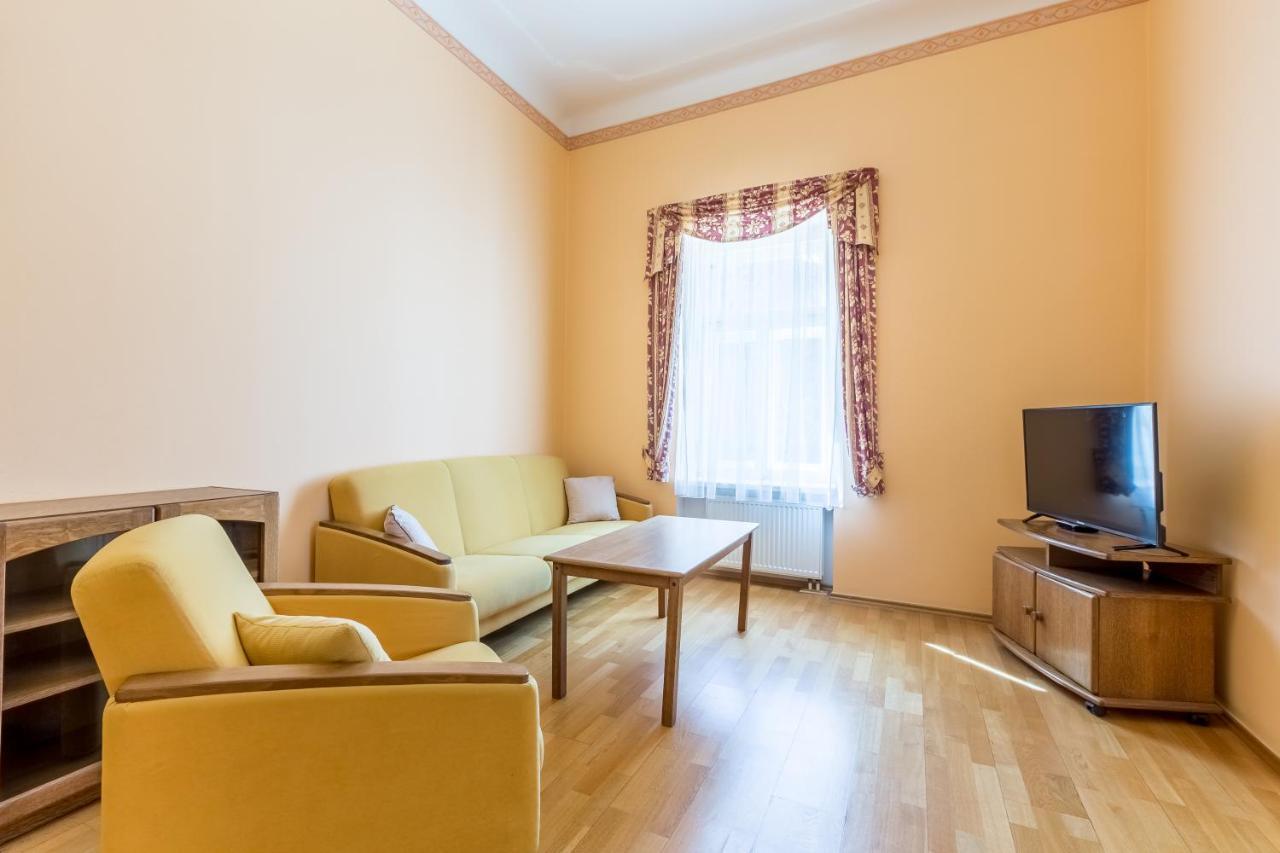 Hotel U Rytire Мельник Екстер'єр фото
