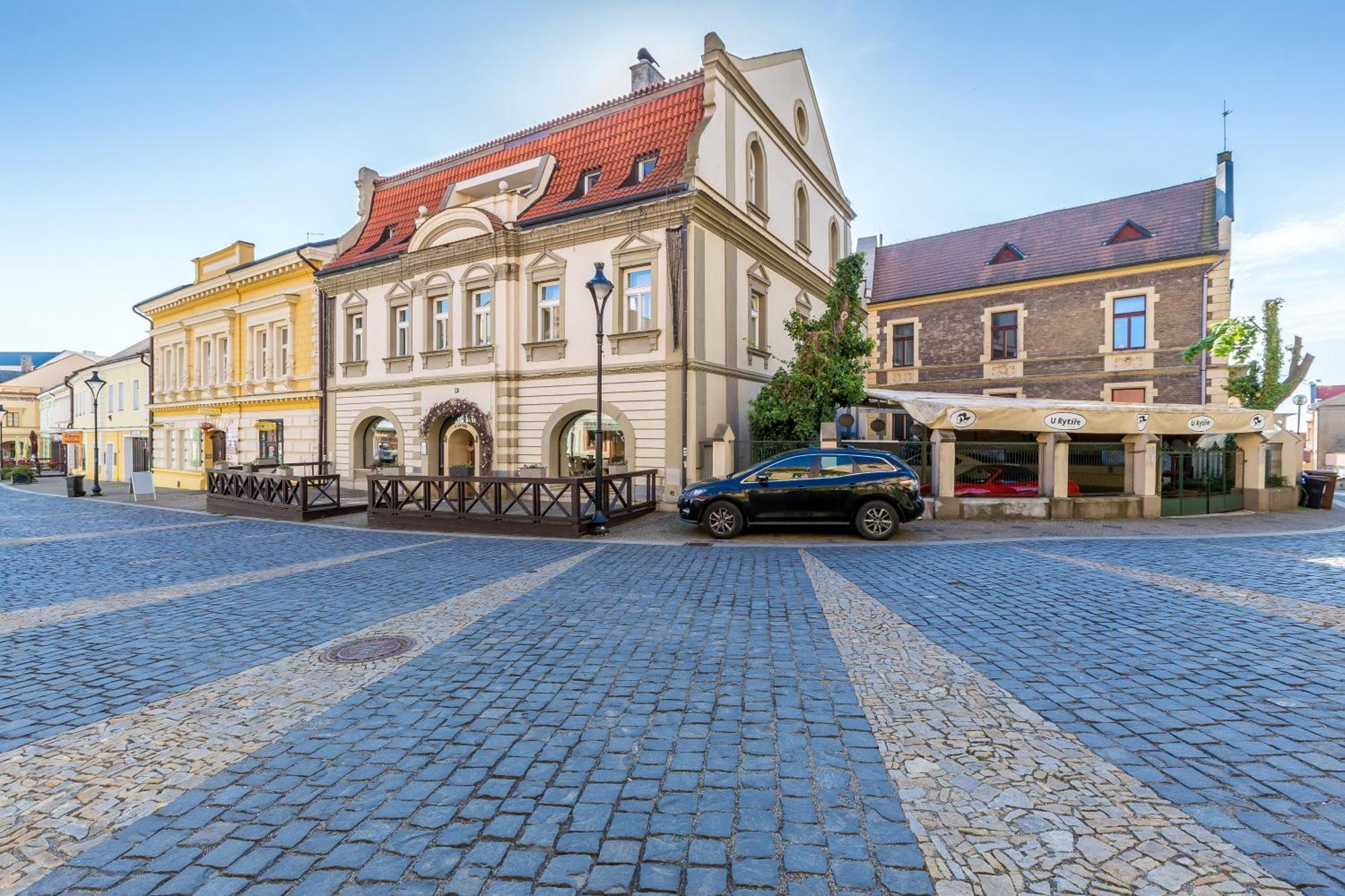 Hotel U Rytire Мельник Екстер'єр фото