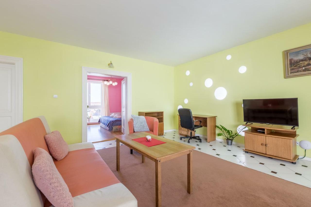 Hotel U Rytire Мельник Екстер'єр фото