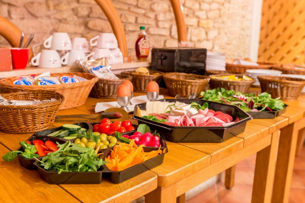 Hotel U Rytire Мельник Екстер'єр фото
